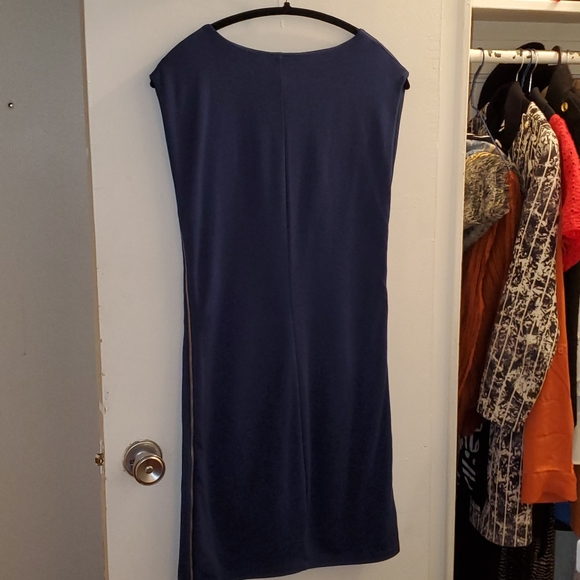 One of a kind dress - Picture 7 of 7